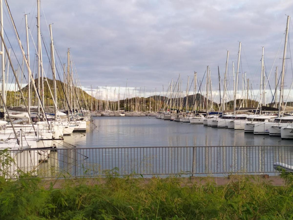 Imagine972 Martinique Bateau Hotel A Quai Le Marin 3 Cabines 3 Salles De Bains 6 Pers Maxi Zewnętrze zdjęcie
